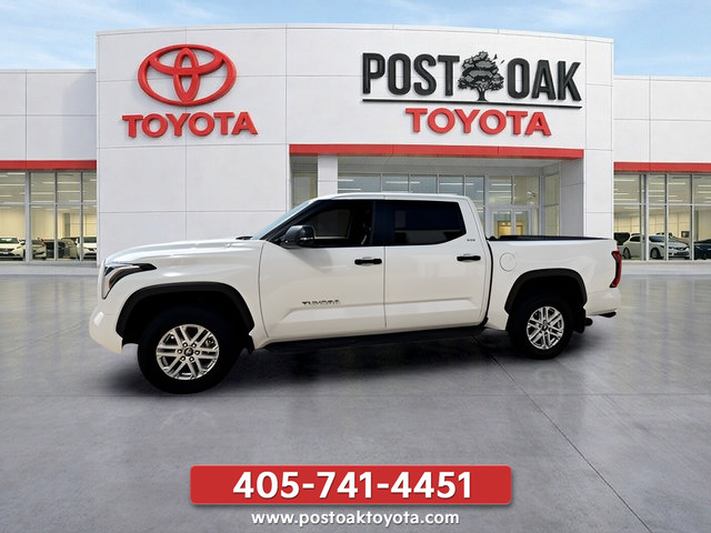Used 2026 Toyota Tundra SR5 w/ SR5 Convenience Package AWD/4WD image 5