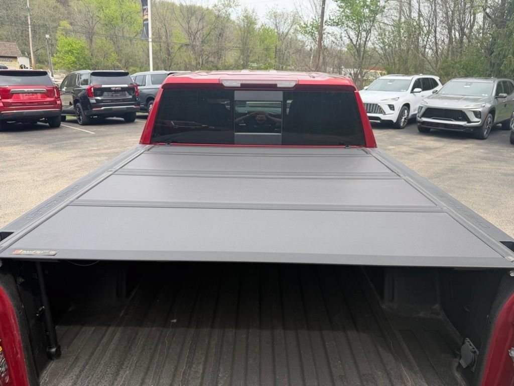 Used 2022 Chevrolet Silverado 1500 RST AWD/4WD image 32