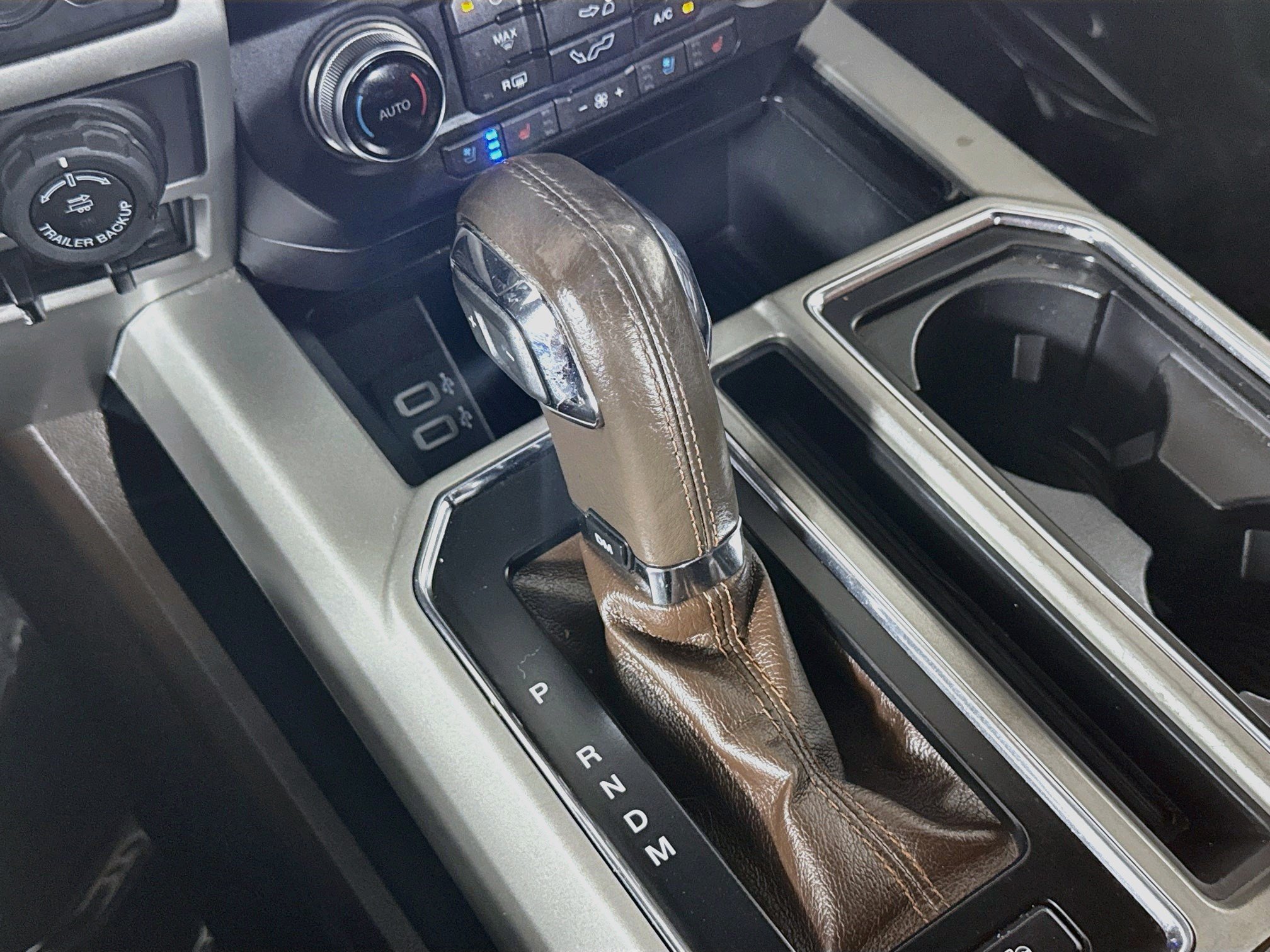 Used 2019 Ford F150 King Ranch w/ Equipment Group 601A Luxury AWD/4WD image 20