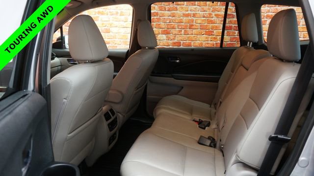 Used 2019 Honda Pilot Touring image 33