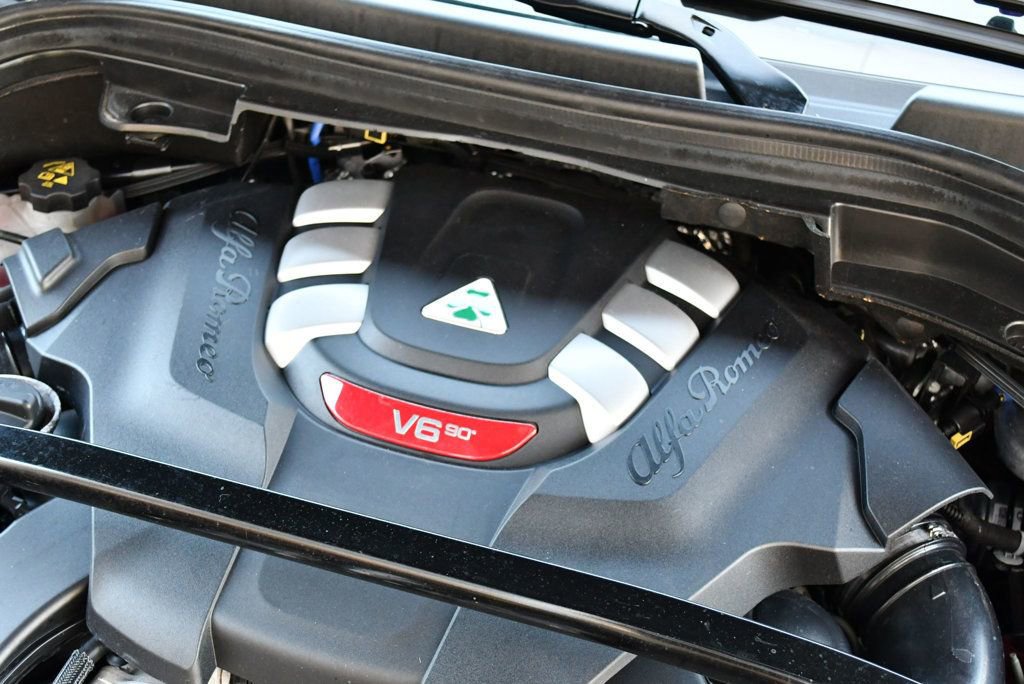 Used 2018 Alfa Romeo Stelvio Quadrifoglio w/ Driver Assist Dynamic Package image 74