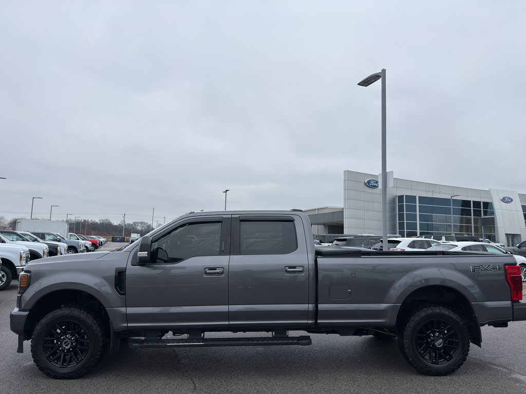 Used 2022 Ford F250 Lariat w/ Black Appearance Package image 8