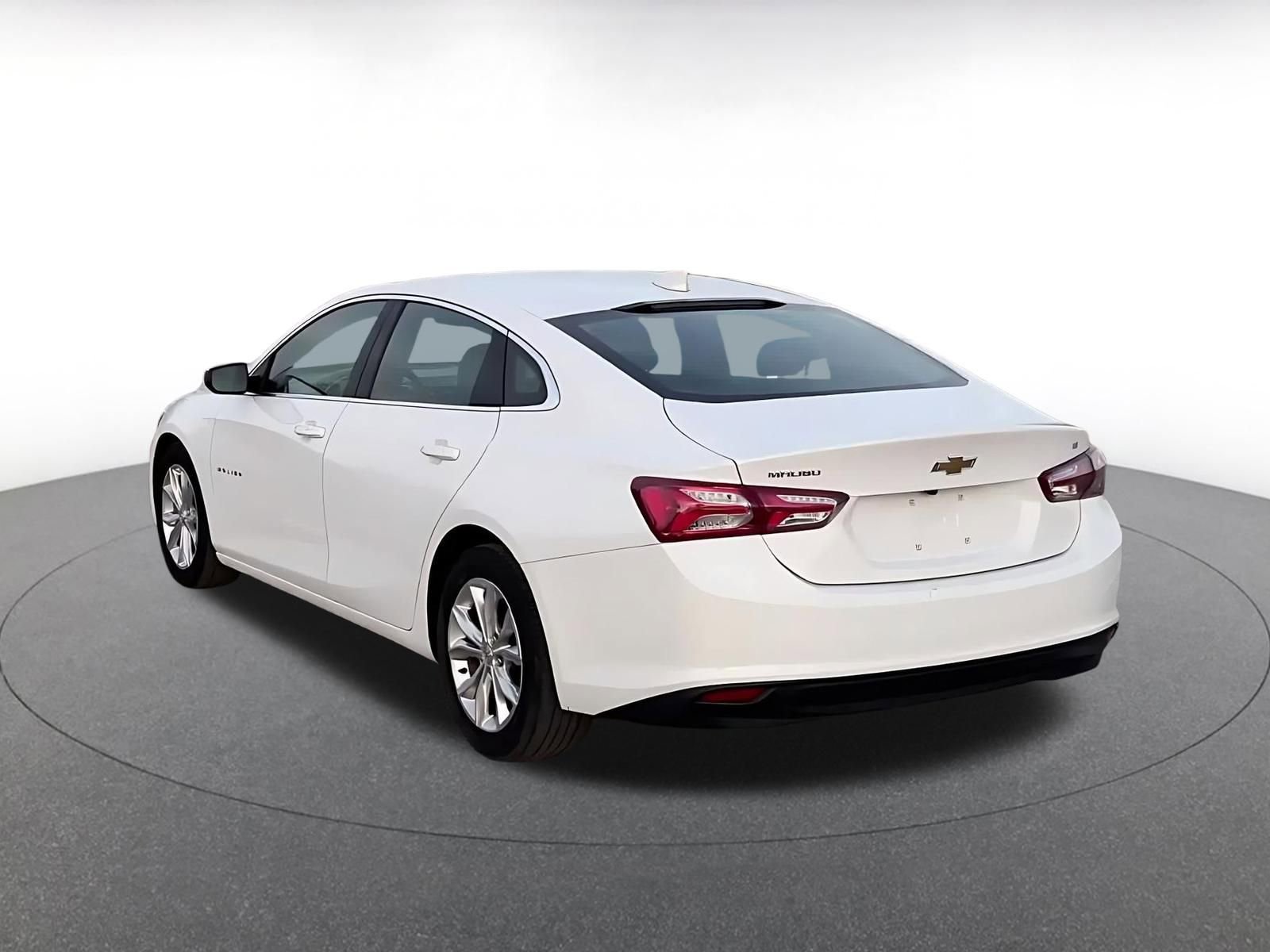 Used 2022 Chevrolet Malibu LT image 11
