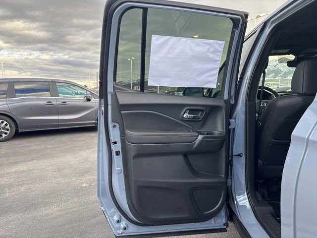 New 2026 Honda Ridgeline Black Edition image 22