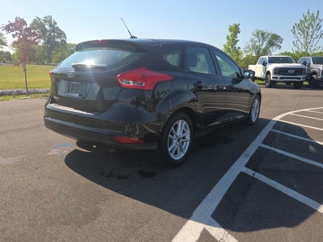 Used 2017 Ford Focus SE FWD image 6