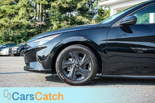 Used 2023 Hyundai Elantra SEL FWD image 15
