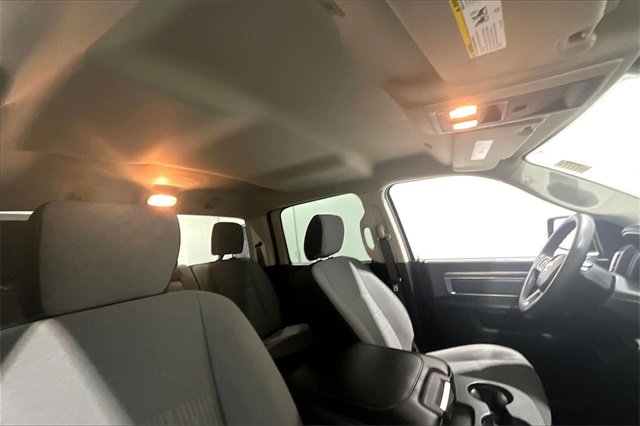 Used 2023 RAM 1500 Classic SLT image 29