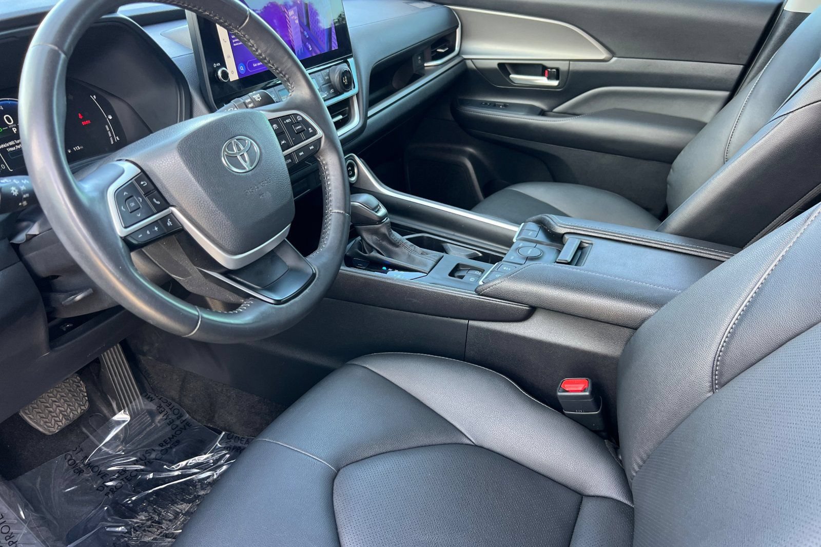 Used 2024 Toyota Grand Highlander FWD image 13