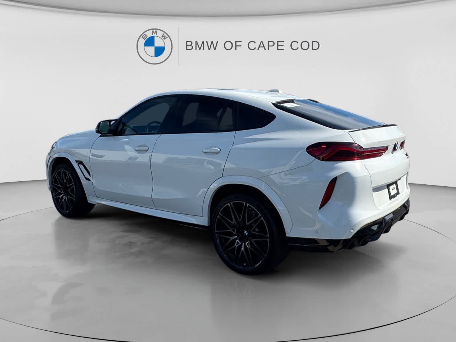 Used 2024 BMW X6 M Competition AWD/4WD image 5