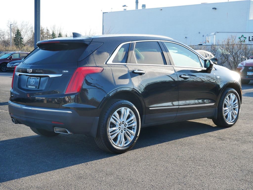 Used 2017 Cadillac XT5 Premium Luxury AWD/4WD image 6