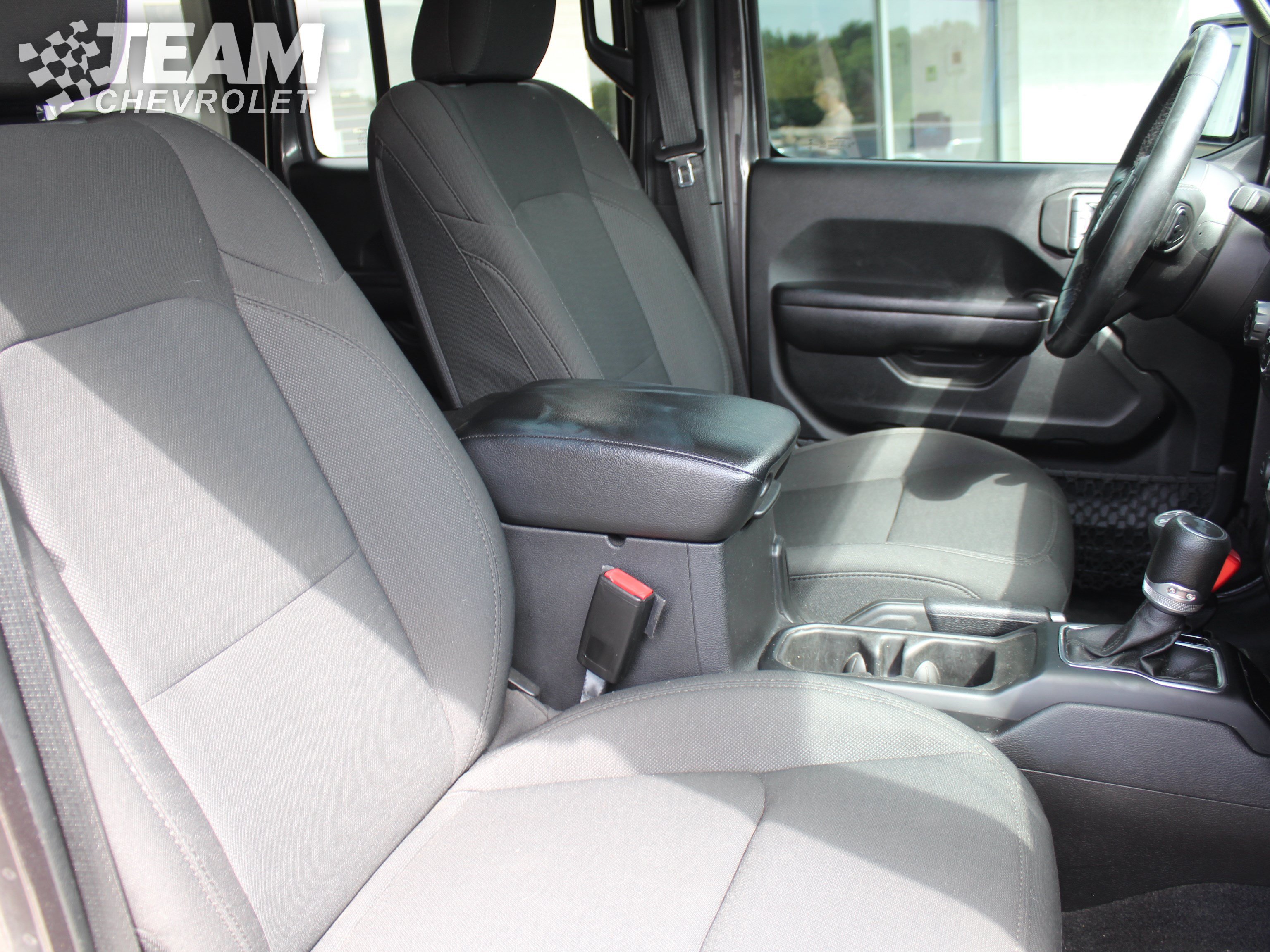 Used 2021 Jeep Wrangler Unlimited Sport AWD/4WD image 29