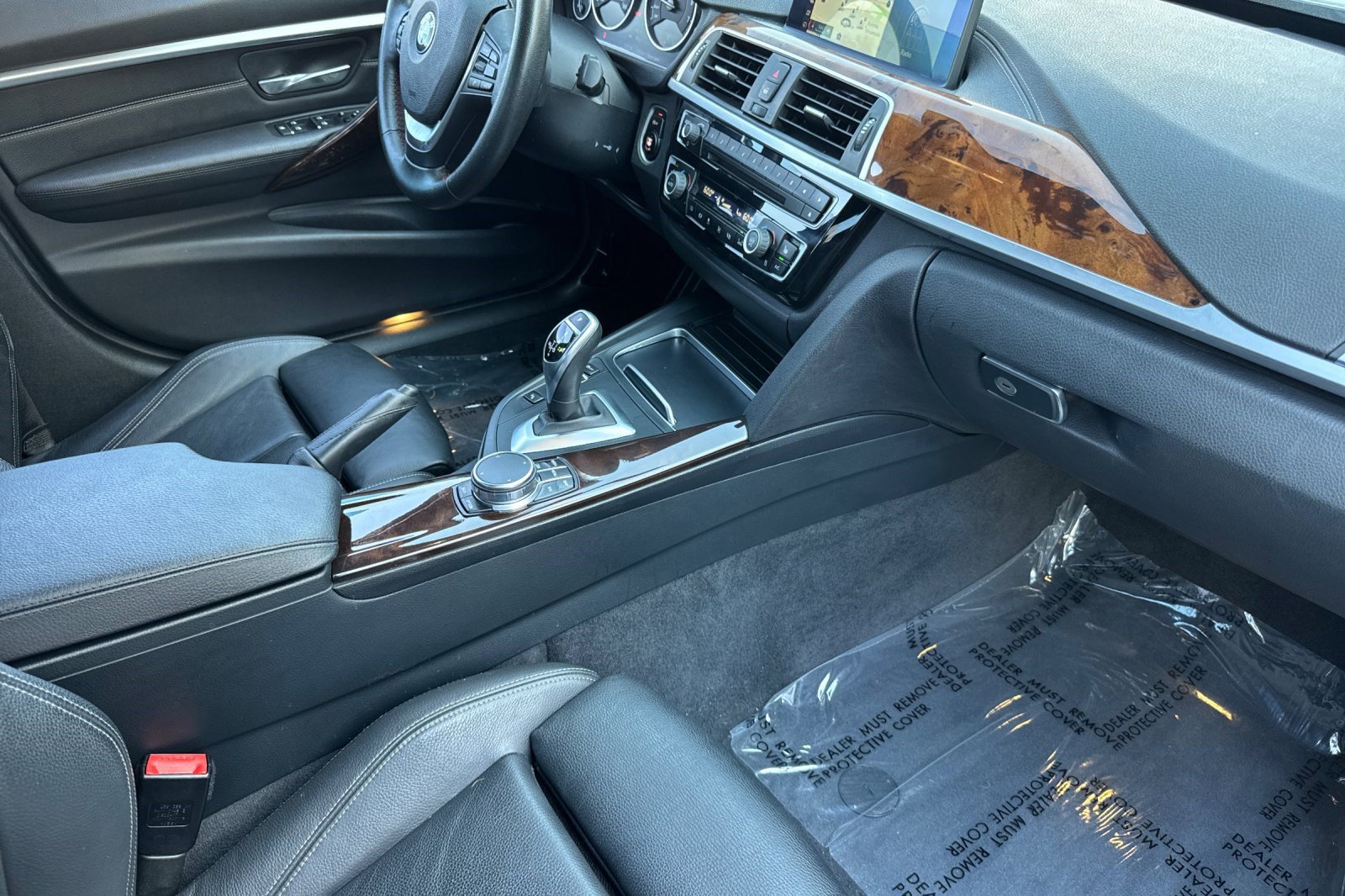 Used 2018 BMW 330i Sedan RWD image 19