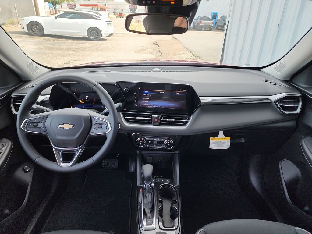 New 2026 Chevrolet TrailBlazer LT w/ Convenience Package FWD image 16