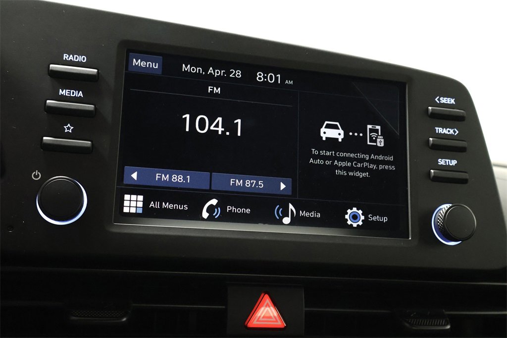 Used 2025 Hyundai Elantra Sport image 19