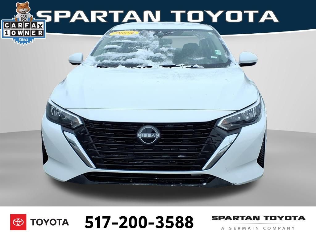 Used 2024 Nissan Sentra SV image 3