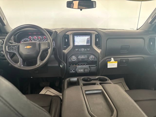 Used 2024 Chevrolet Silverado 1500 W/T w/ WT Value Package AWD/4WD image 17