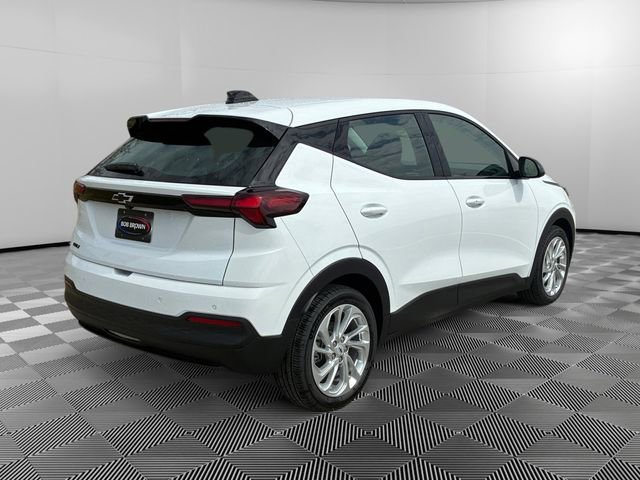 New 2027 Chevrolet Bolt LT w/ Comfort Package image 3