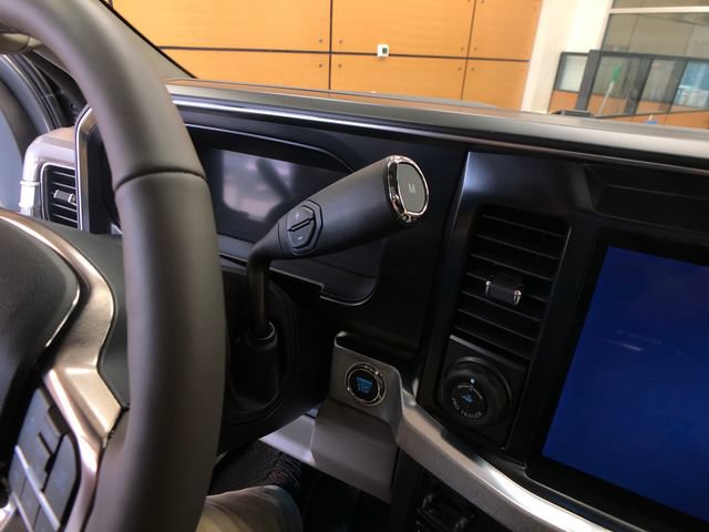 New 2026 Ford F250 Platinum w/ Platinum Plus Package AWD/4WD image 18