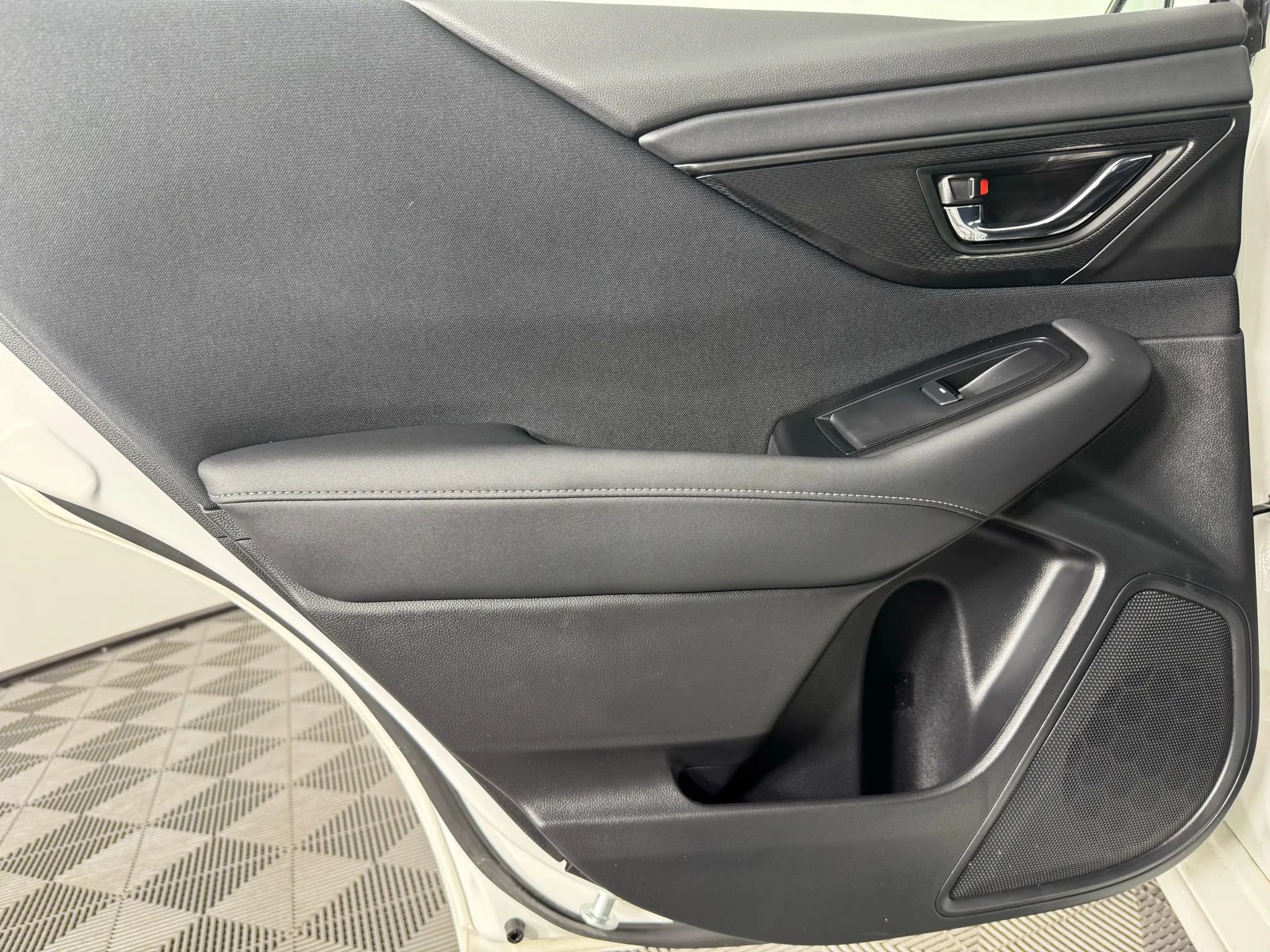 Used 2025 Subaru Legacy Premium AWD/4WD image 40