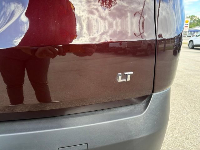 Used 2023 Chevrolet Traverse LT FWD image 13