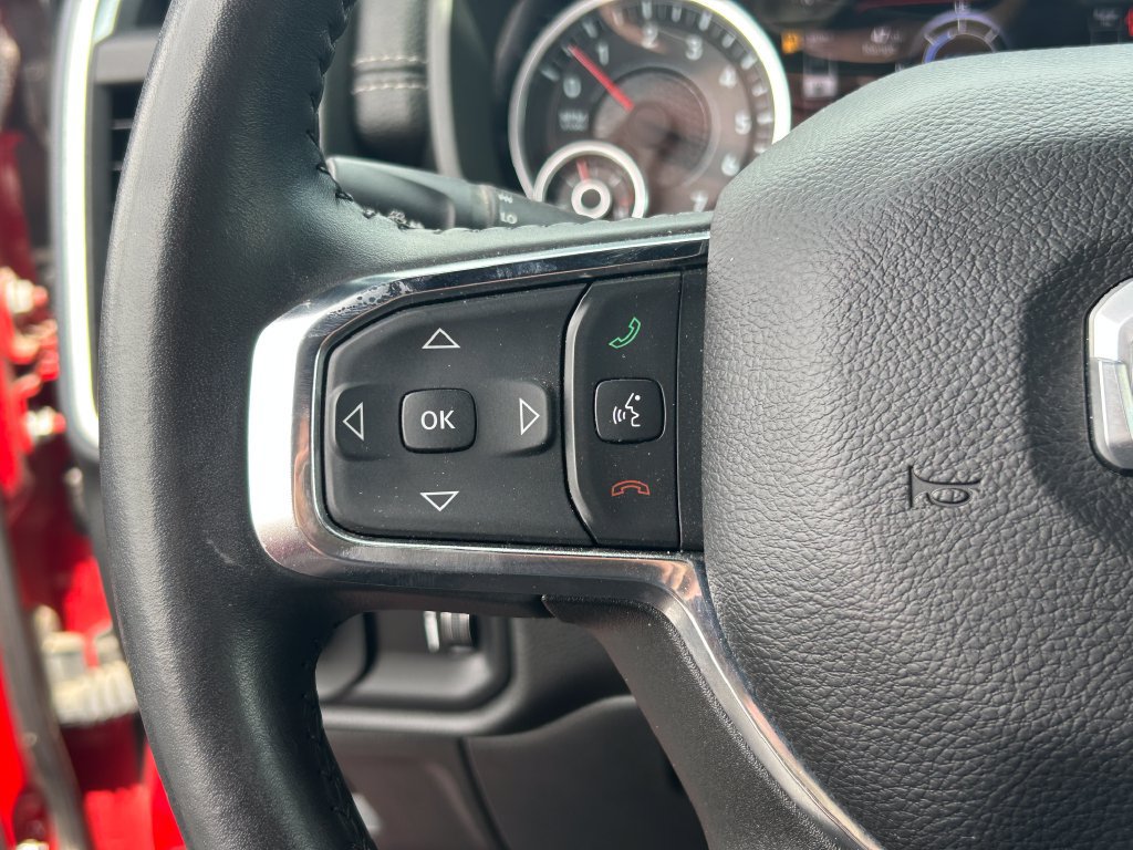Used 2024 RAM 1500 Laramie AWD/4WD image 21