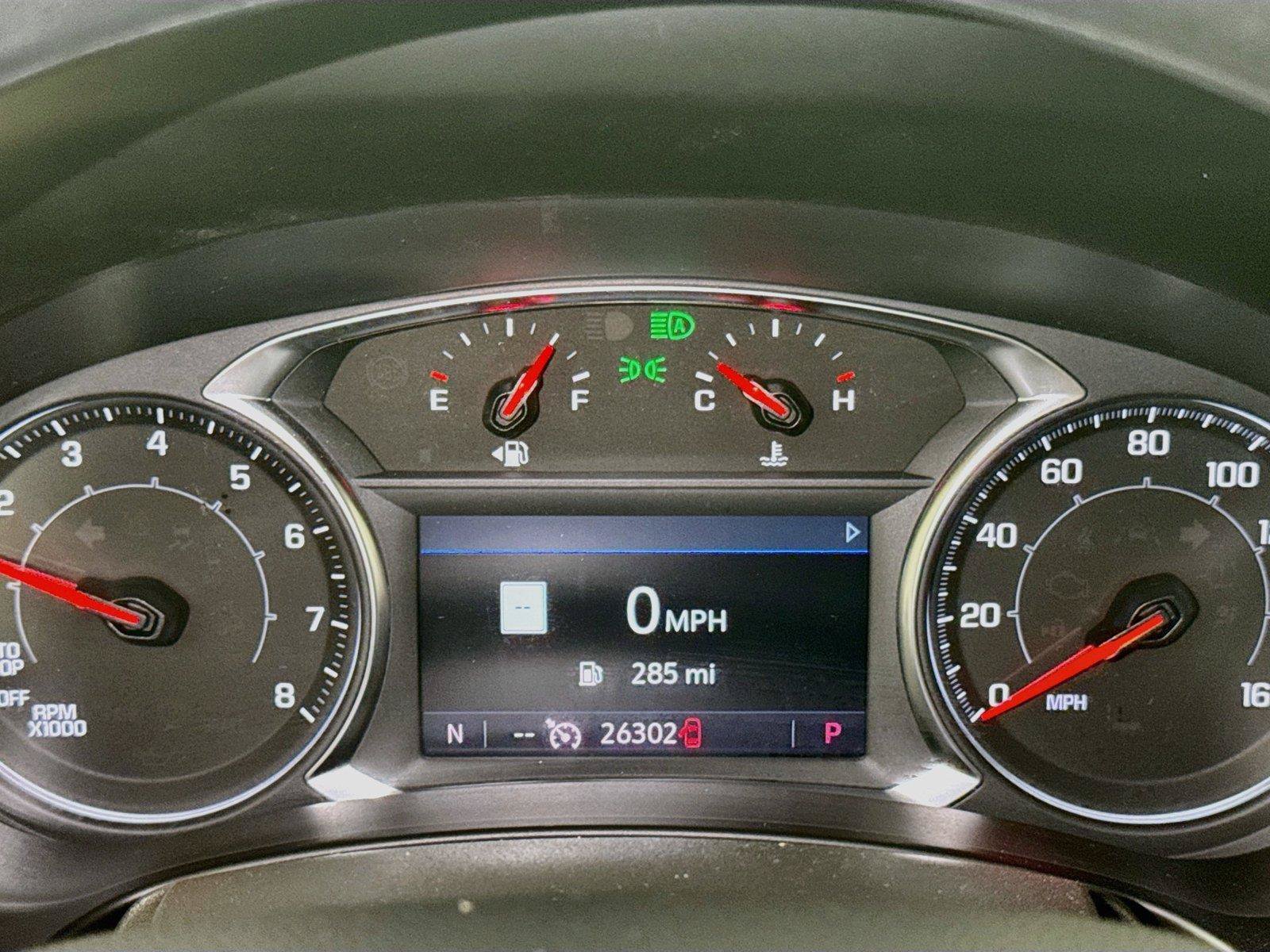 Used 2024 GMC Terrain SLE w/ Driver Convenience Package FWD image 10