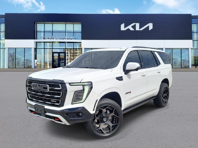 Used 2025 GMC Yukon AT4 w/ AT4 Premium Package