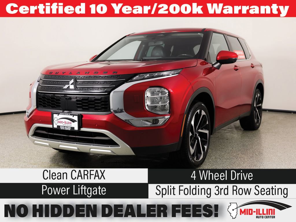 Used 2022 Mitsubishi Outlander SE image 1