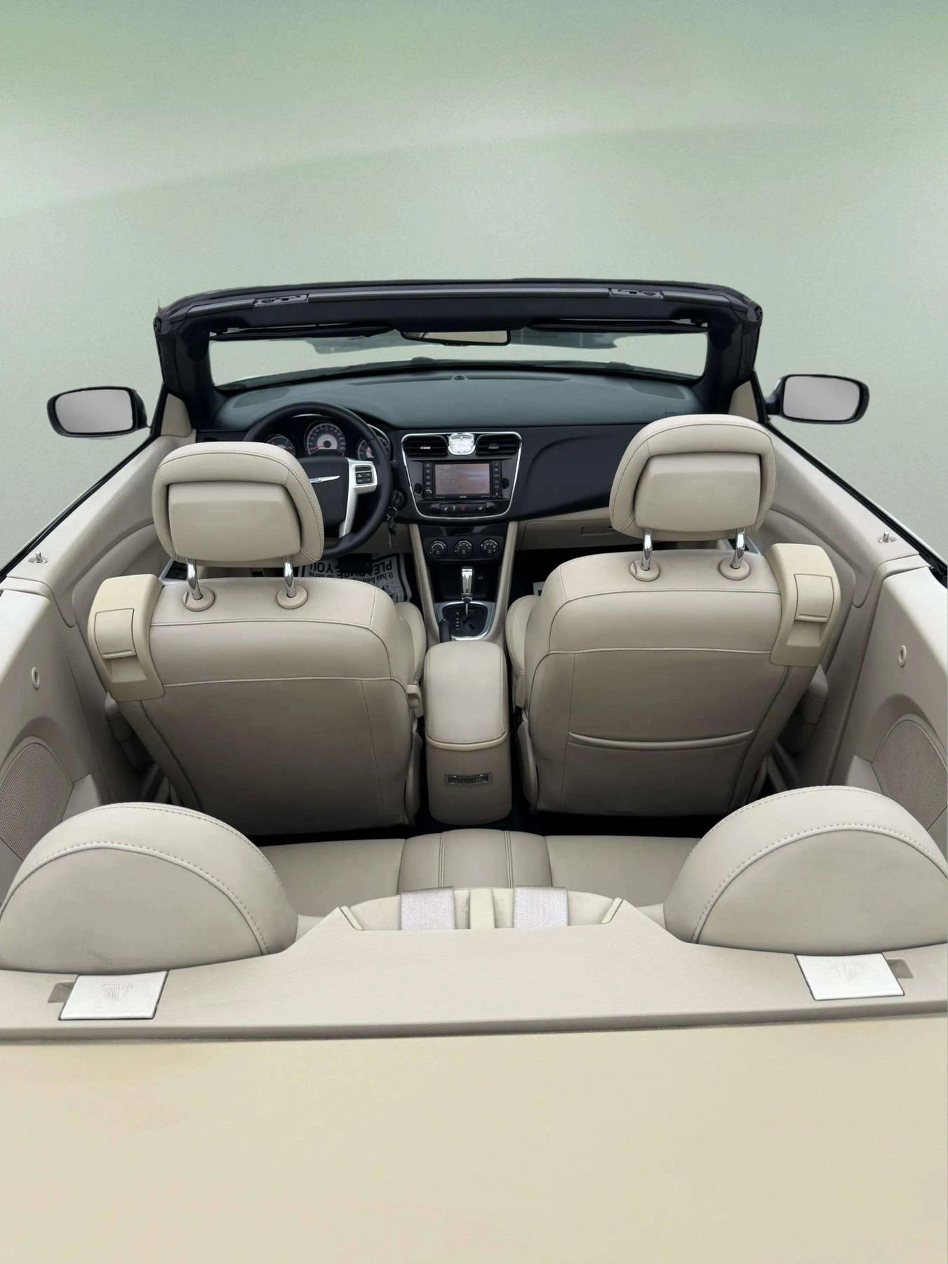 Used 2013 Chrysler 200 Limited image 25