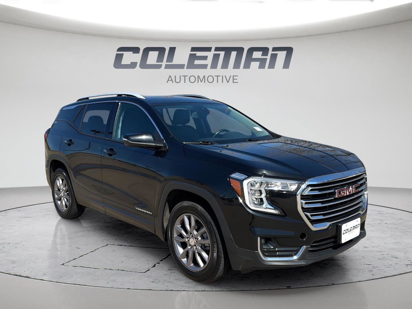 Used 2024 GMC Terrain SLT image 7