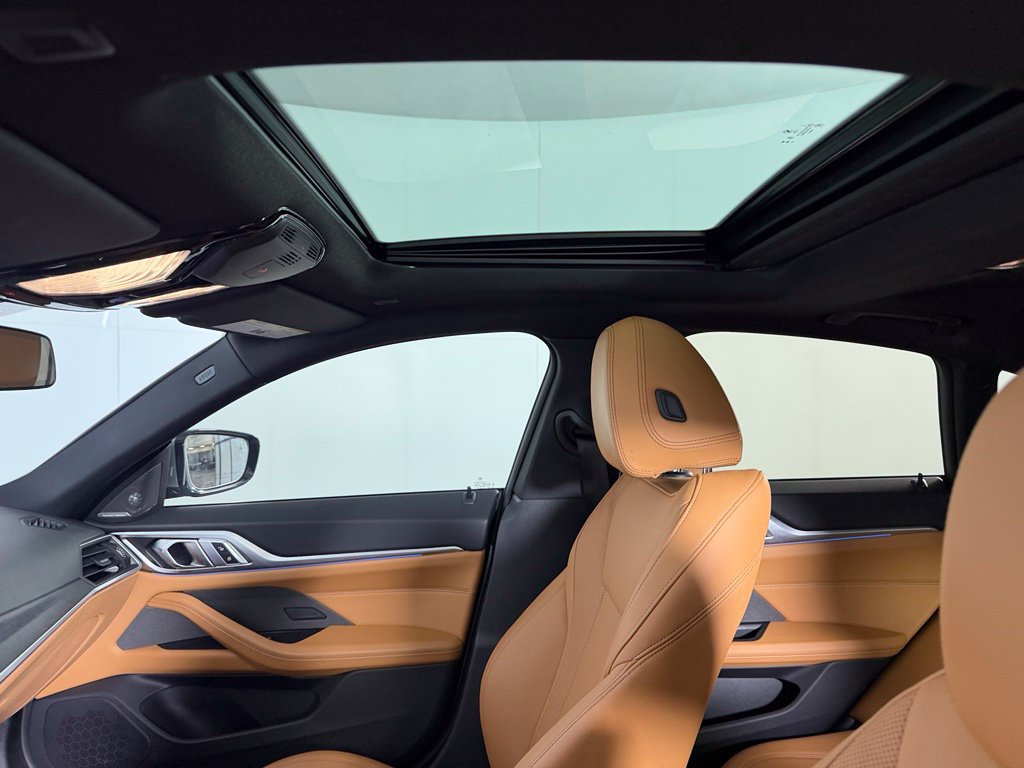 Used 2023 BMW i4 eDrive35 RWD image 21