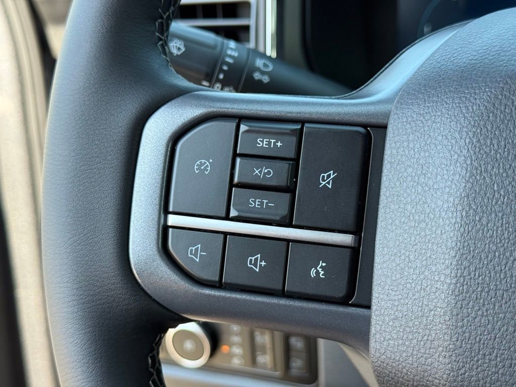 New 2026 Ford F250 4x4 Crew Cab Super Duty image 15