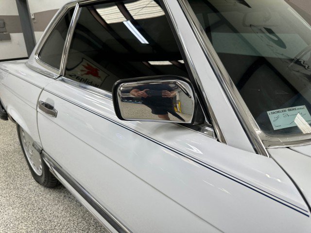 Used 1988 Mercedes-Benz 560 SL image 52
