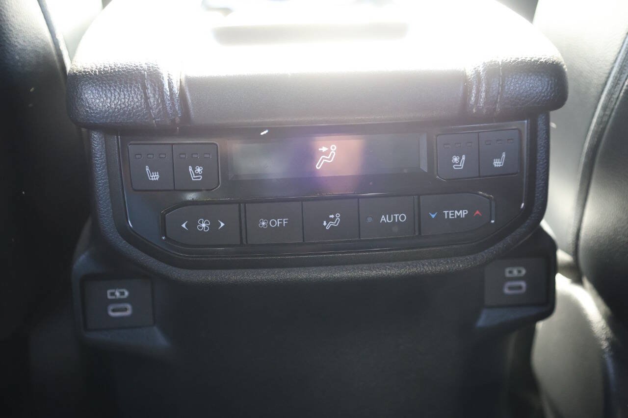 Used 2026 Toyota Grand Highlander AWD Hybrid image 23