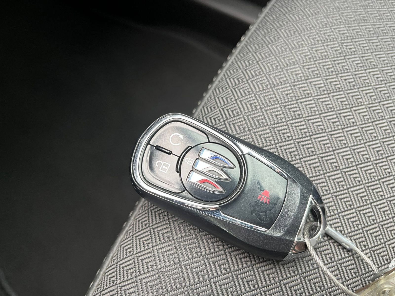 Used 2025 Buick Encore GX Preferred image 24