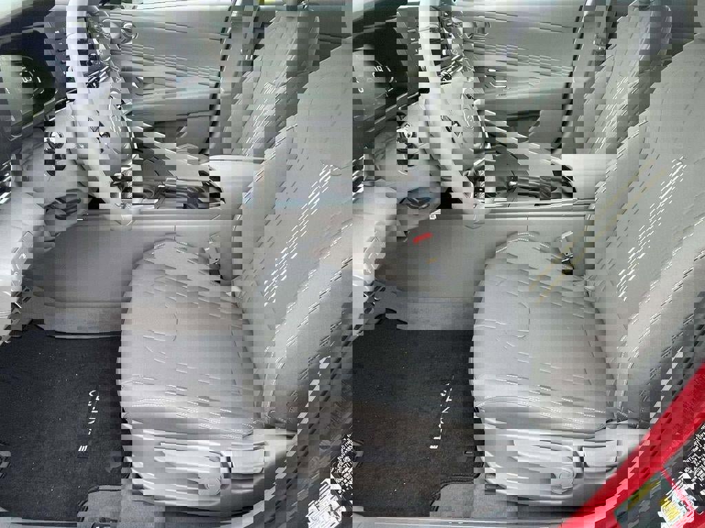 New 2026 Hyundai Elantra Sport image 31