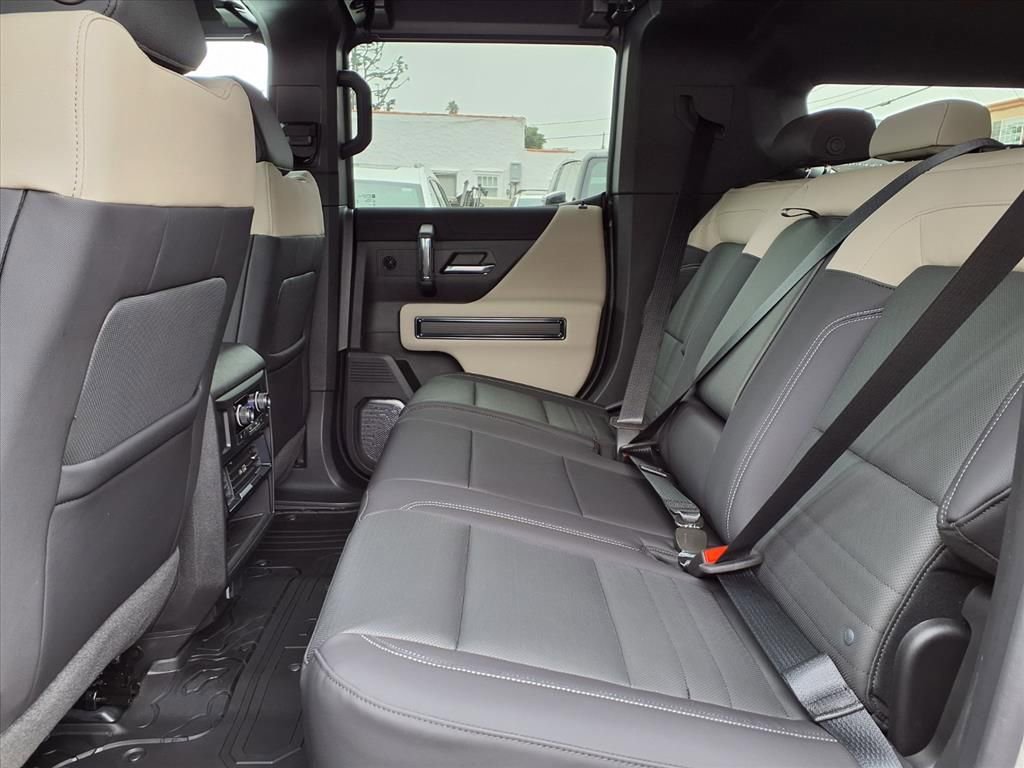 Used 2026 GMC Hummer EV SUV AWD/4WD image 12