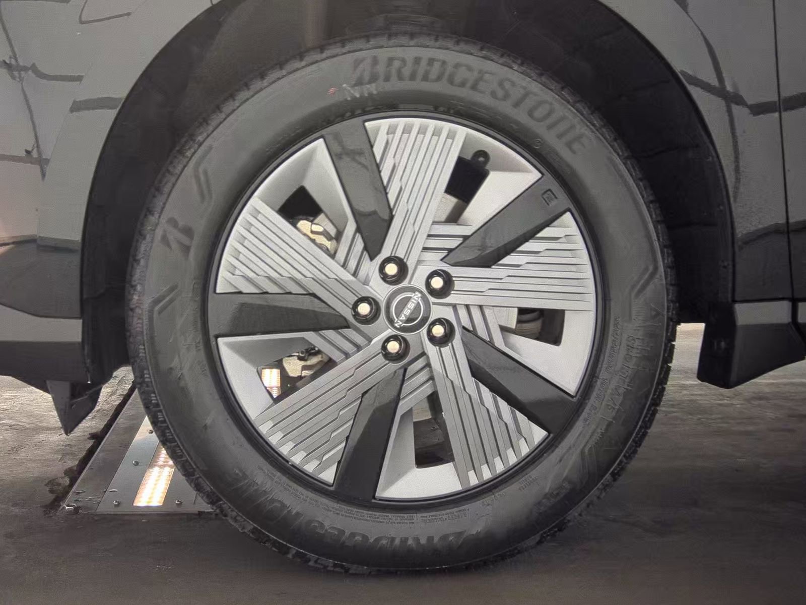 Used 2025 Nissan Murano SL AWD/4WD image 14