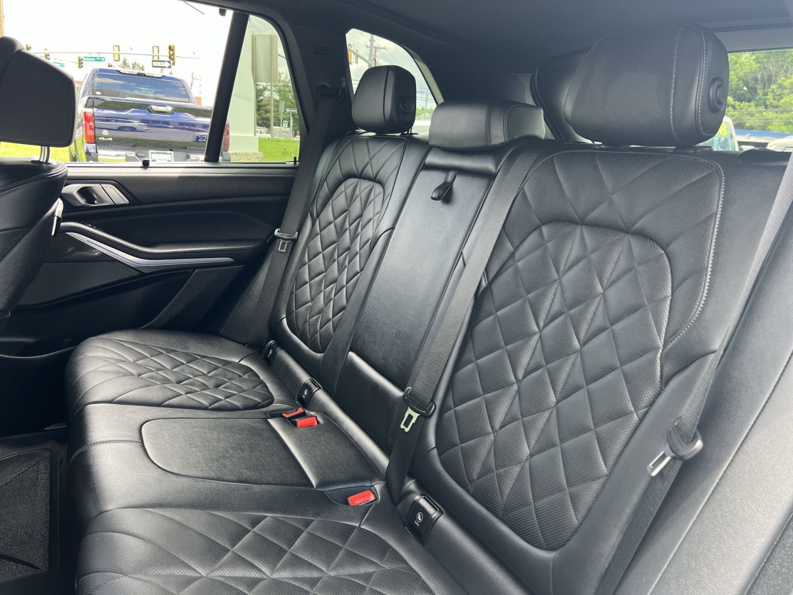 Used 2024 BMW X5 M60i w/ Executive Package AWD/4WD image 25