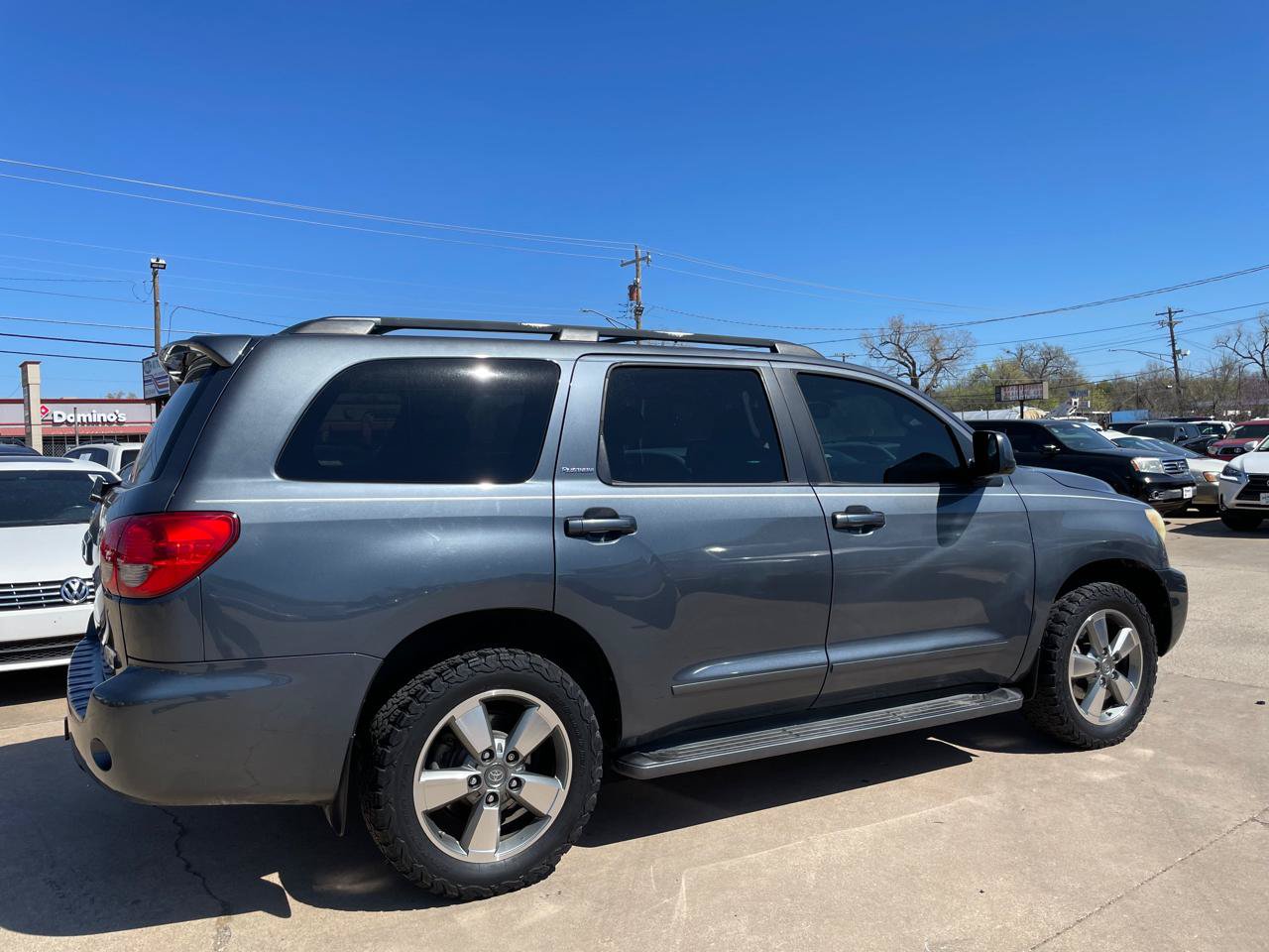 Used 2008 Toyota Sequoia SR5 AWD/4WD image 4