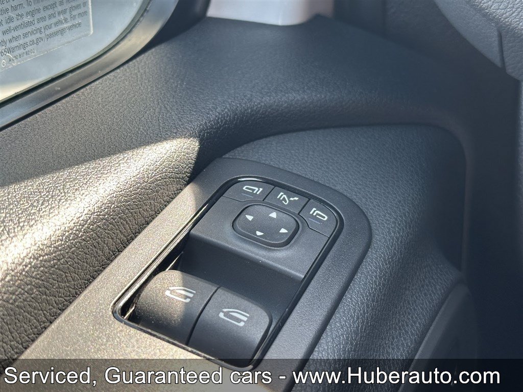 Used 2024 Mercedes-Benz Sprinter 2500 image 39