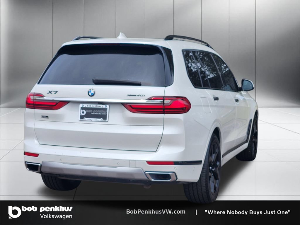Used 2020 BMW X7 xDrive40i w/ Premium Package AWD/4WD image 25