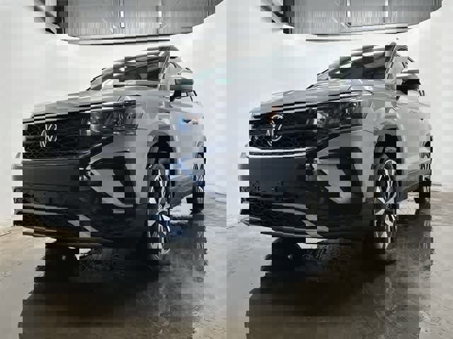 Certified 2023 Volkswagen Taos SE image 27