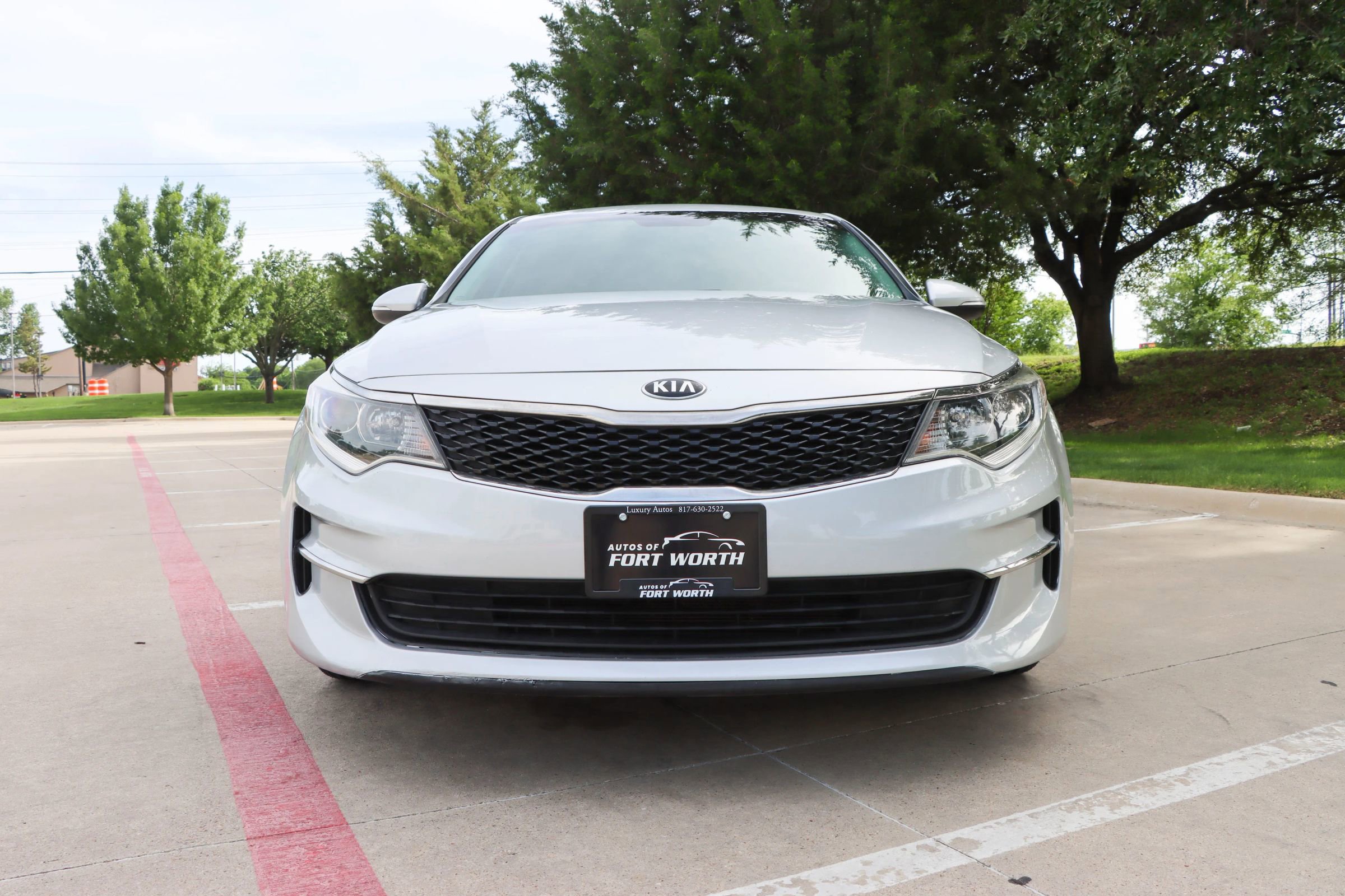 Used 2016 Kia Optima LX FWD image 2
