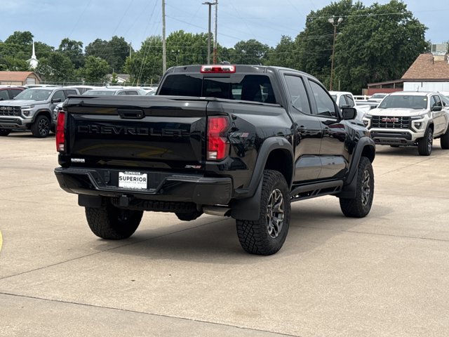 Used 2023 Chevrolet Colorado ZR2 w/ ZR2 Convenience Package III AWD/4WD image 3