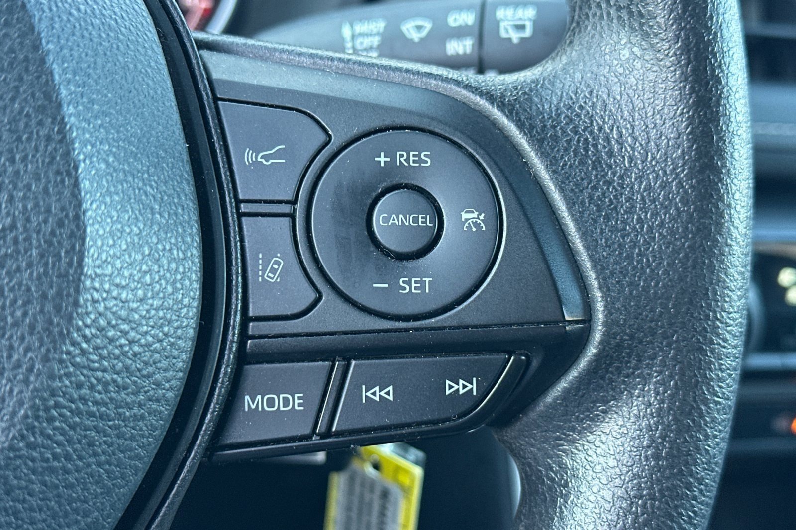 Used 2024 Toyota RAV4 LE image 38