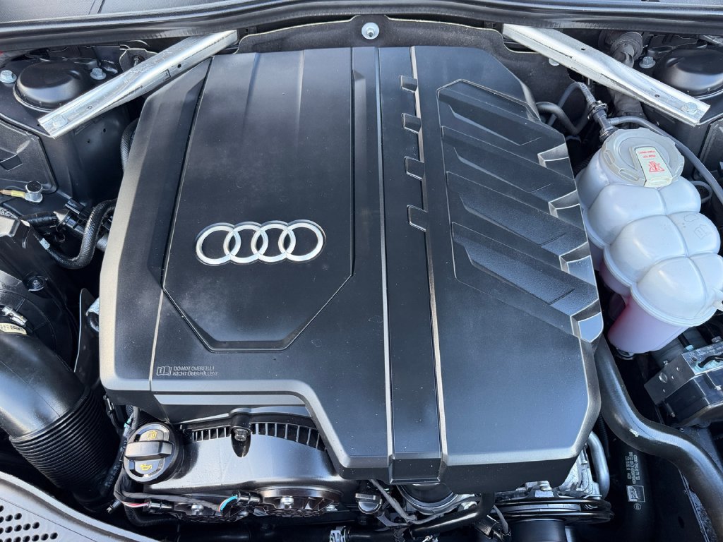 Used 2021 Audi A4 2.0T Premium w/ Convenience Package AWD/4WD image 20