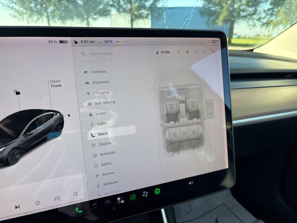 Used 2018 Tesla Model 3 Long Range AWD/4WD image 23