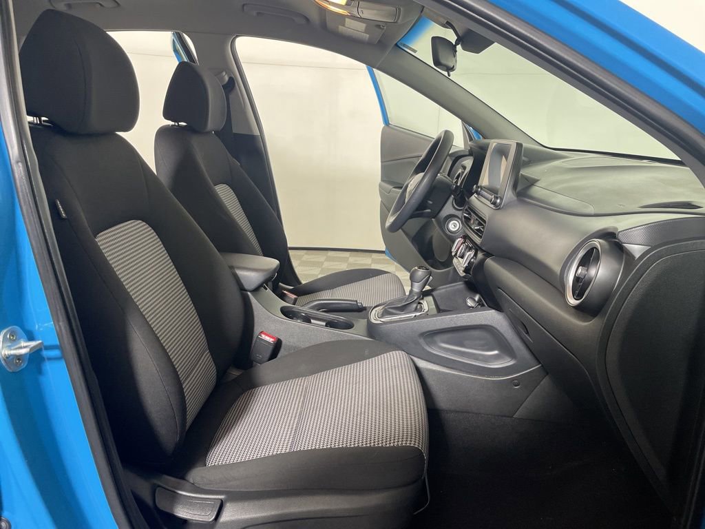 Used 2022 Hyundai Kona SE FWD image 21