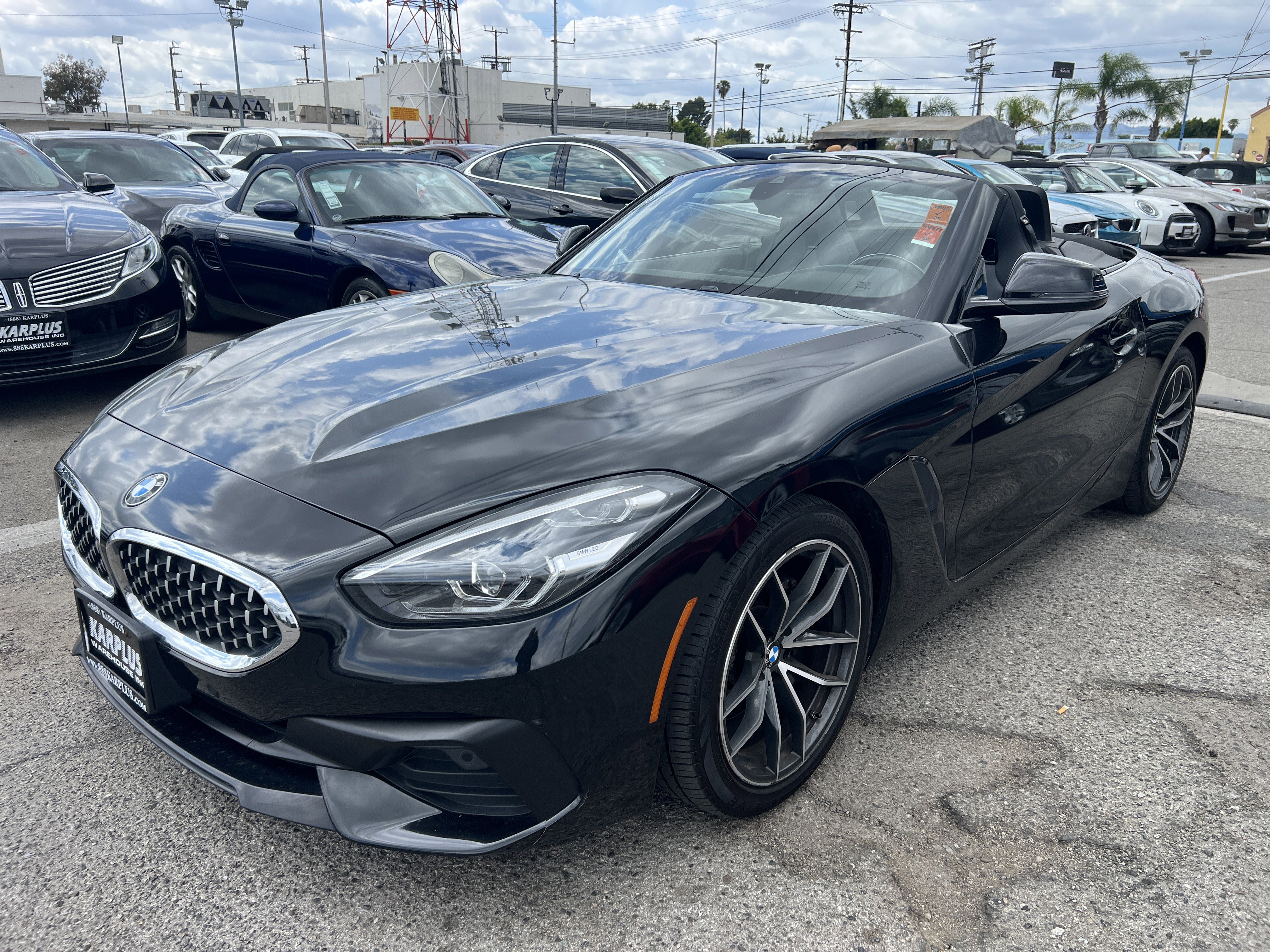 Used 2022 BMW Z4 sDrive30i w/ Driving Assistance Package image 2